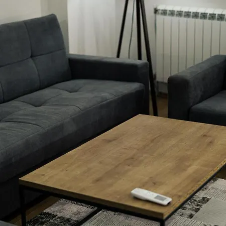 Apartment Luxury Center 2br With Private Parking *